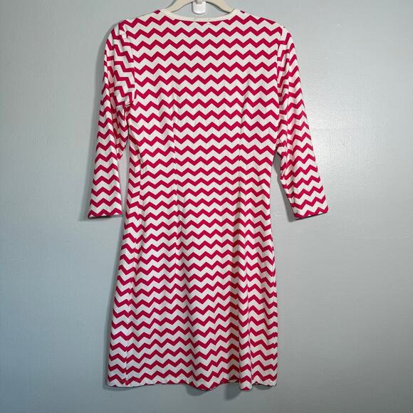 J. McLaughlin Catalina Cloth Lynn Henley Sheath Dress XS Chevron Pink White - Picture 2 of 7